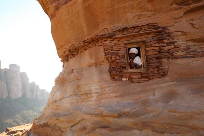 5 DAYS Axum, Lalibela, Tigray churches and Danakil - Day 5: Salt miners, Dallol, and Lake Assal