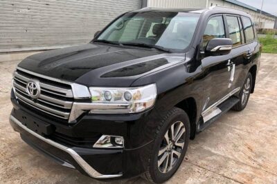 Car Rental with Private Driver