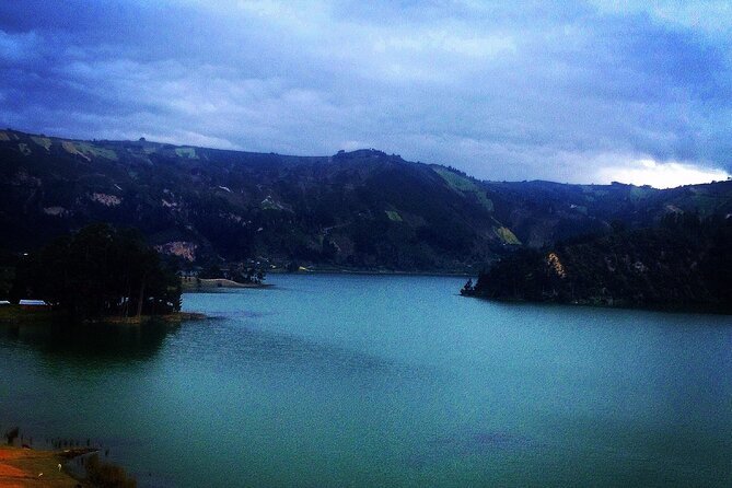 Day Trip To Wonderful Crater Lake of Wenchi & Ancient Church - Seeing Wenchi Crater from the rim