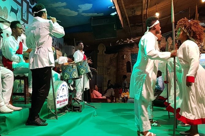 Ethiopian Cultural Dinner in Addis Ababa with LIVE Traditional Dance Show - Eating injera with your hands