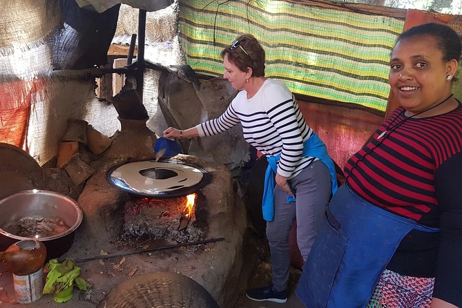 Full-Day Private City Tour of Addis Ababa - Shiro Meda Market and Ethiopian handicrafts