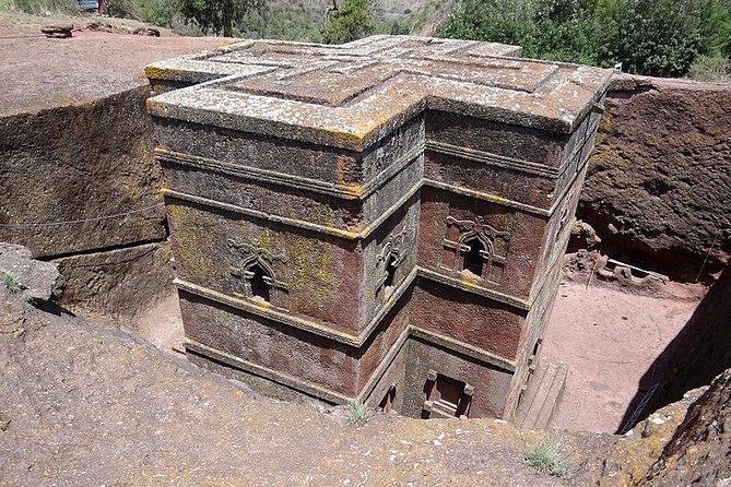 Lalibela, Axum, Danakil and Omo Valley 8 DAYS - The Omo Valley changes the focus from geology to community life