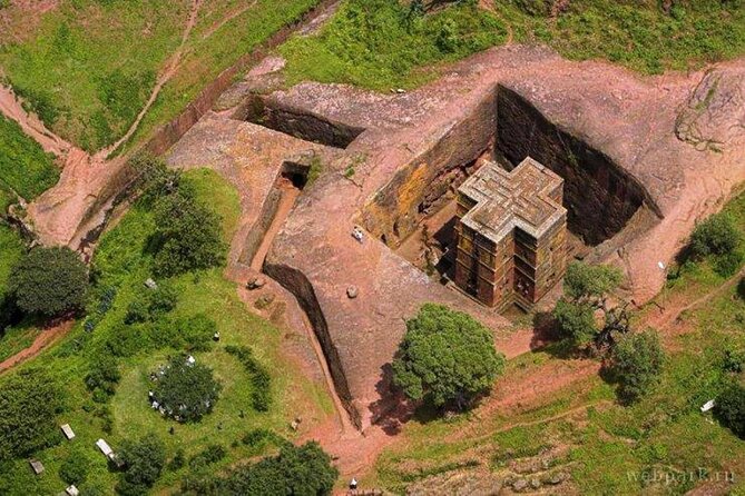 Lalibela Full Day Guided Tours With Hotel & Airport Pickup - Dress respectfully for an active religious site