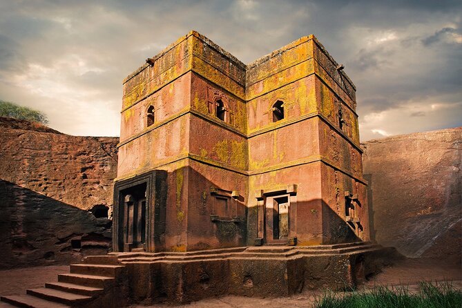 North Ethiopia Round Trip Tours From Addis Ababa - Day 1: Addis Ababa to Bahir Dar through the Blue Nile Gorge