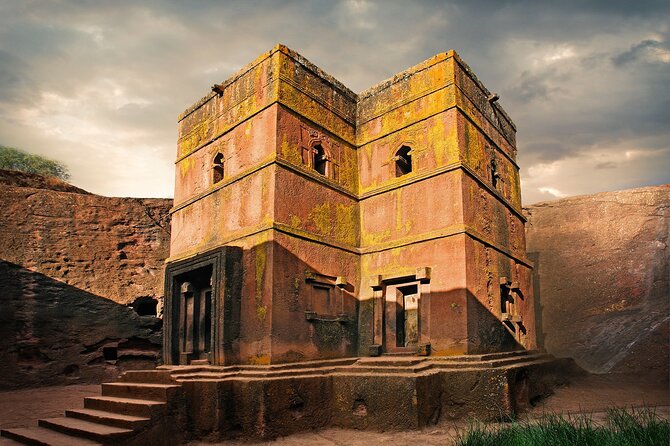 Private Ethiopian Combined Tours 15 Days - Aksum connects monuments, kings, and sacred tradition