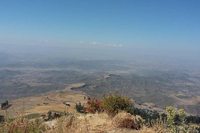 Tour 11 monolithic rock churches & museum in Lalibela & cave church with mummies - Why these churches deserve two days