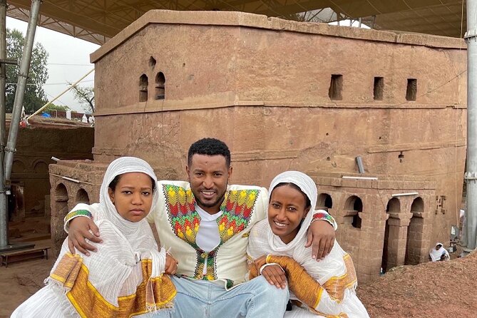 Visiting the wonders of Lalibela in Three (3) days and Two ( 2) nights - Day 2: Asheton Maryam and the road to Yemrehanna Kristos